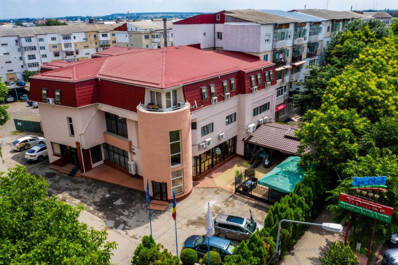Hotel Tex Club Botoşani Exteriér fotografie